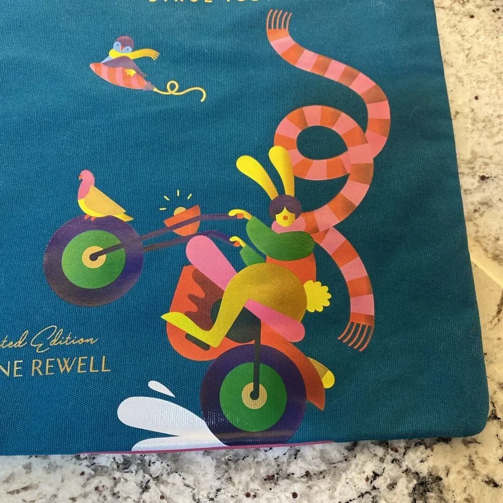 Kiehl's Limited Edition Designer Tote Bag Shoulder‎ Janine Rewell skeleton dog